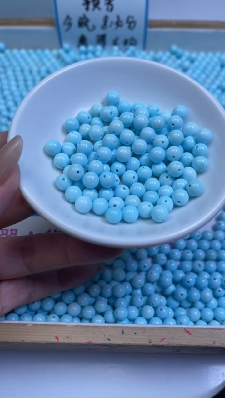 未镶嵌玛瑙手饰B1809 蓝 白绿 松6mm30个9.9元