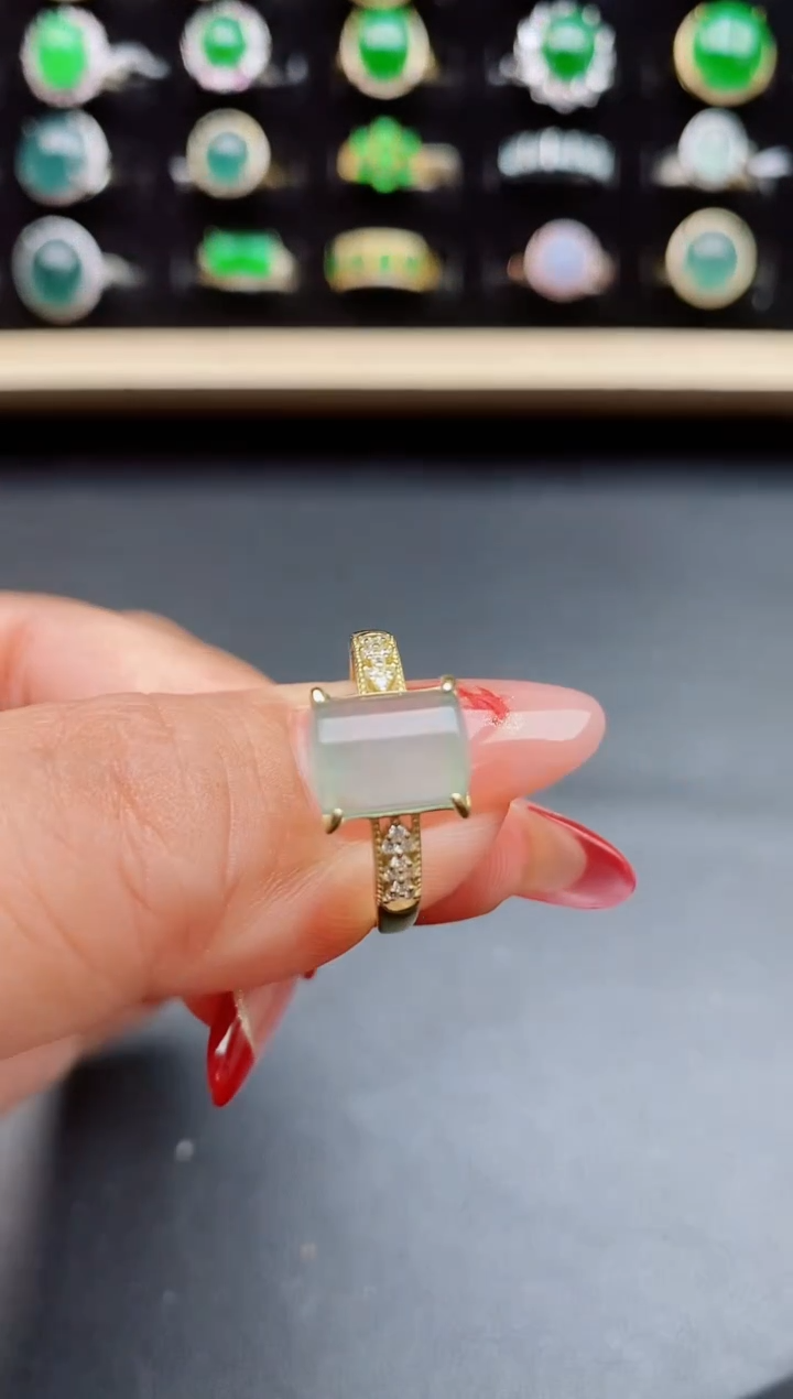 【闪购商品】翡翠戒指银S925镶嵌50805580