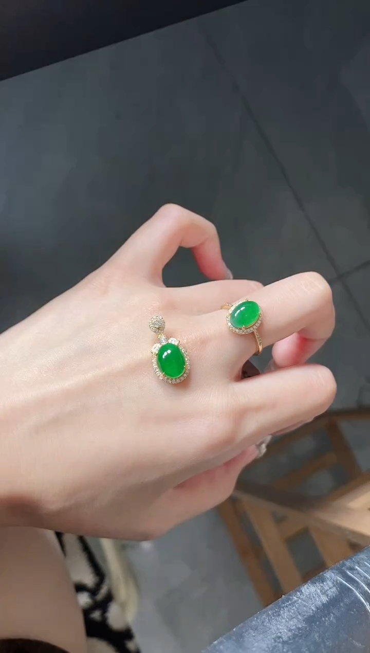 银S925镶嵌戒指翡翠51511