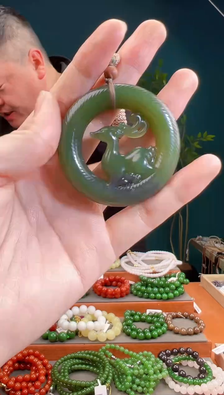 颈饰未镶嵌和田玉多样性发货 拍一单发一个