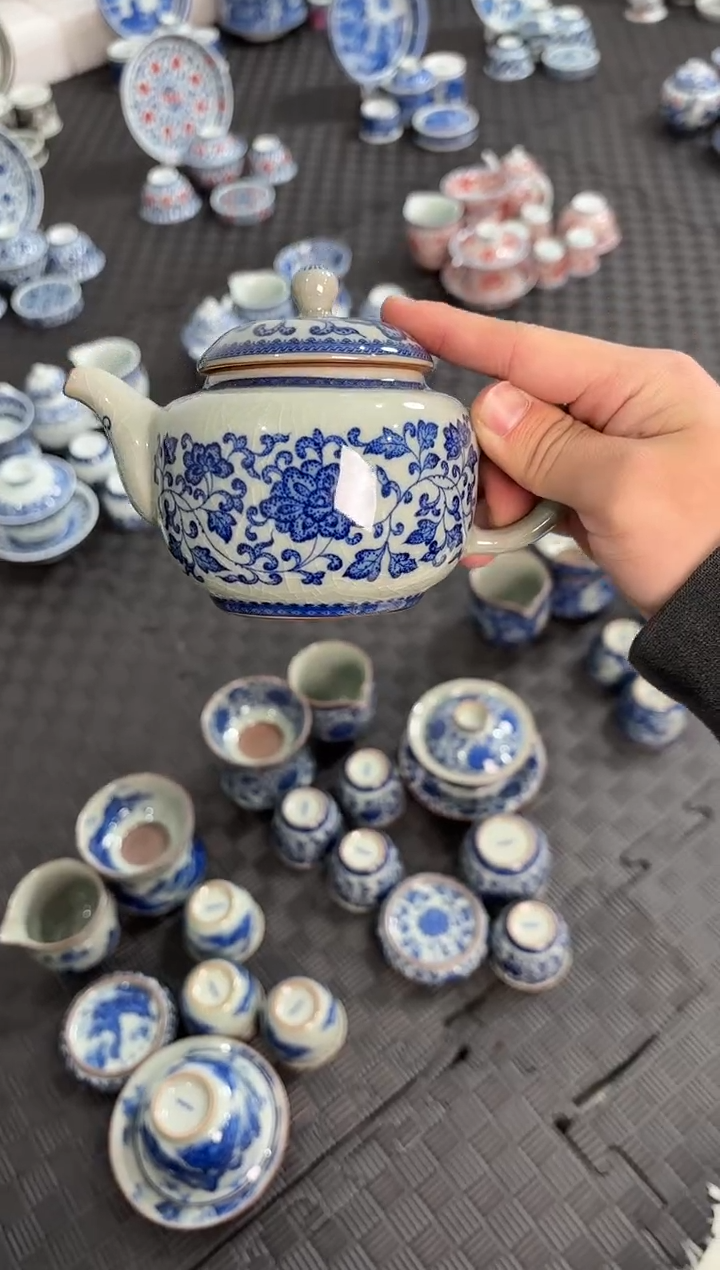 盖碗瓷景德镇陶瓷茶具老陶泥缠枝莲壶