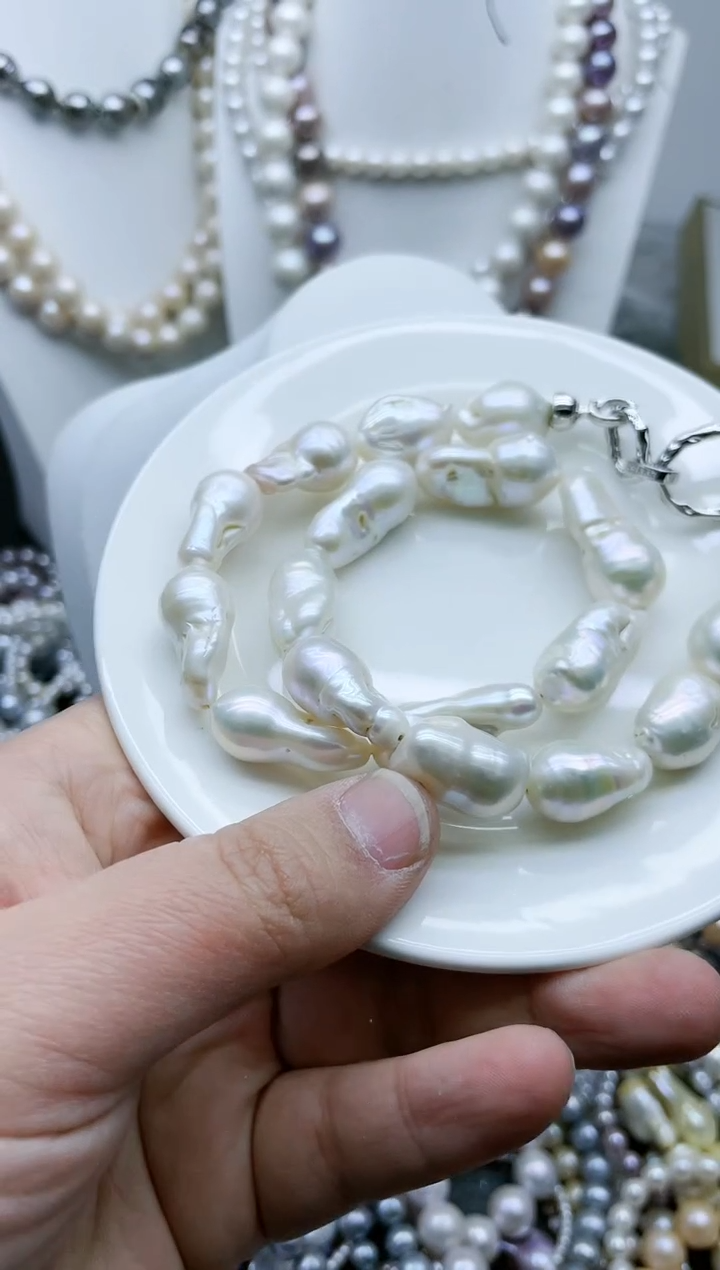 【闪购商品】淡水珍珠颈饰钛钢1