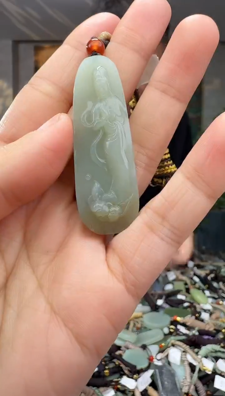 未镶嵌和田玉挂件拍一发一