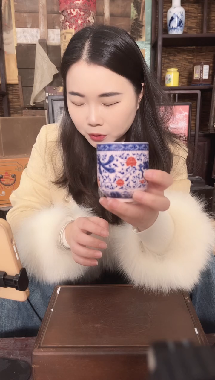 陶景德镇陶瓷摆件J818