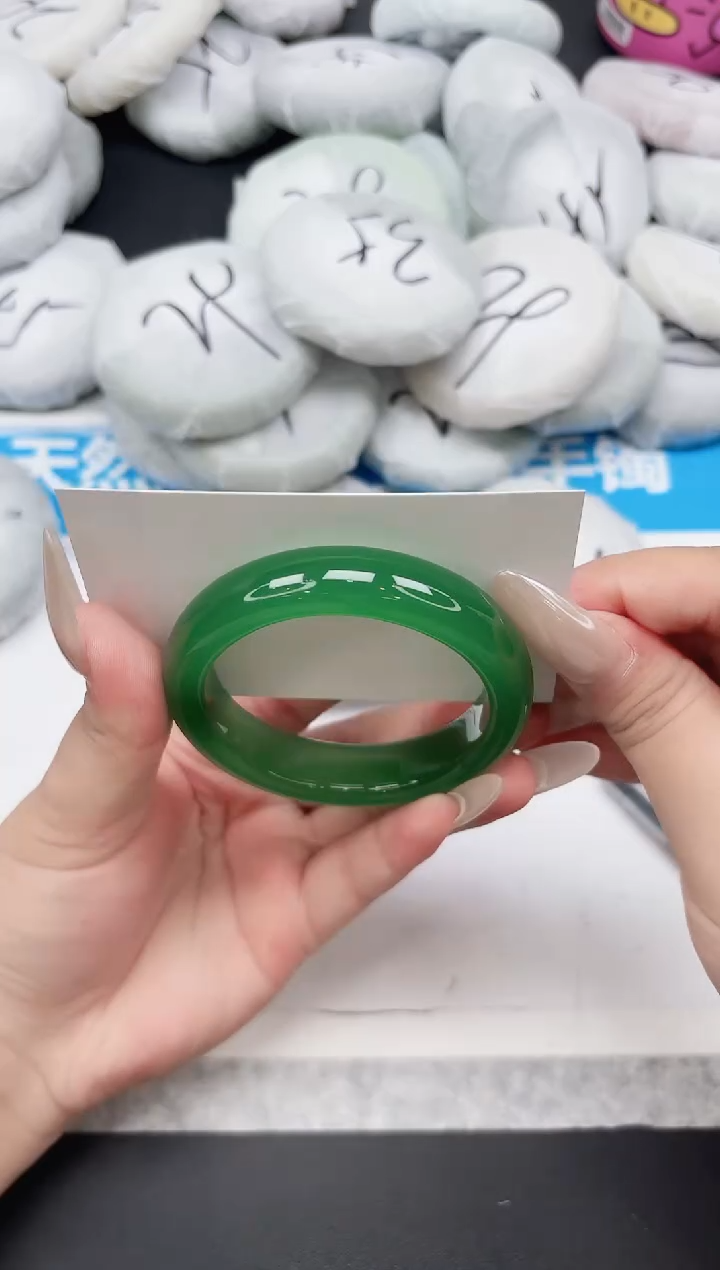 东凌女款手镯384-53.4