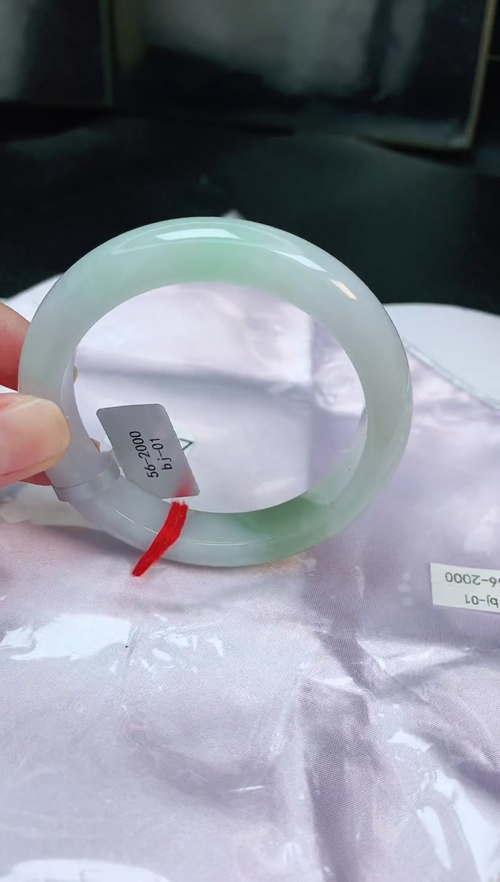 【闪购商品】翡翠手镯未镶嵌缅甸天然A货翡翠