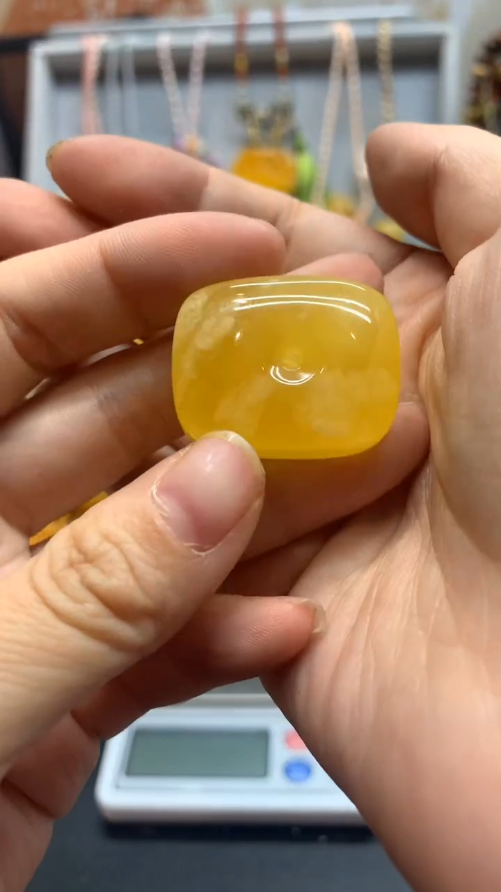 【闪购商品】琥珀珠宝奇石未镶嵌303