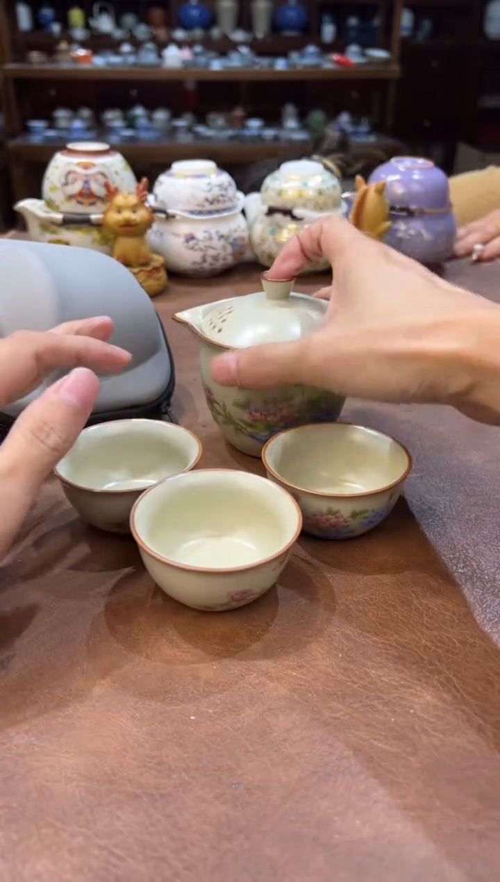 真的很便宜超好看会开片的旅行茶具