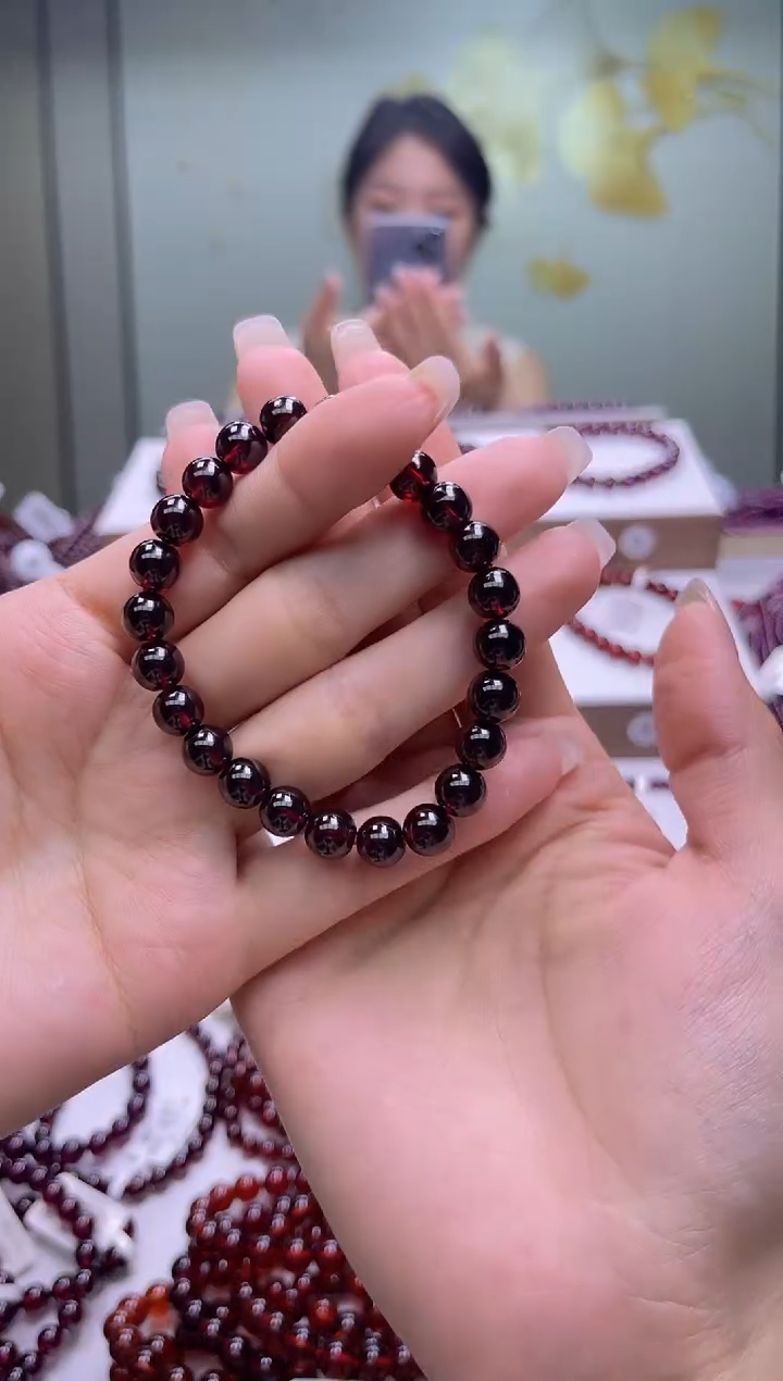 未镶嵌手链石榴石酒红色石榴石手串7mm+，多样式发一