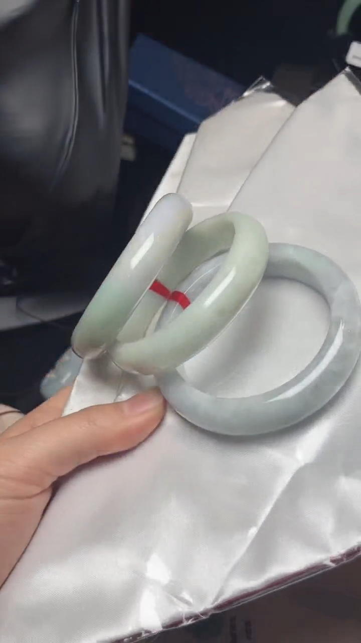 未镶嵌手镯翡翠翡翠手镯