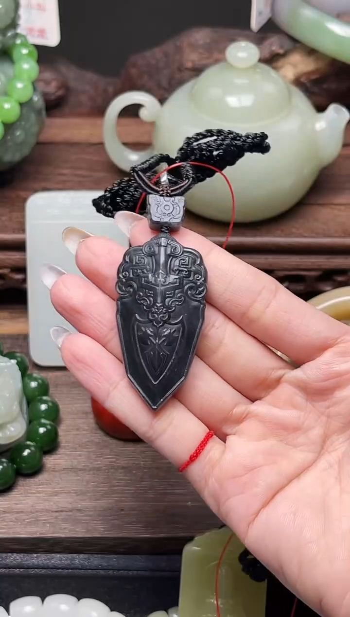 和田玉未镶嵌吊坠(不含链)毛毛矿青花 仿古令牌9008375