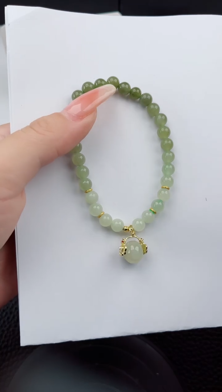 【闪购商品】和田玉手串未镶嵌111岚钻微色差T1