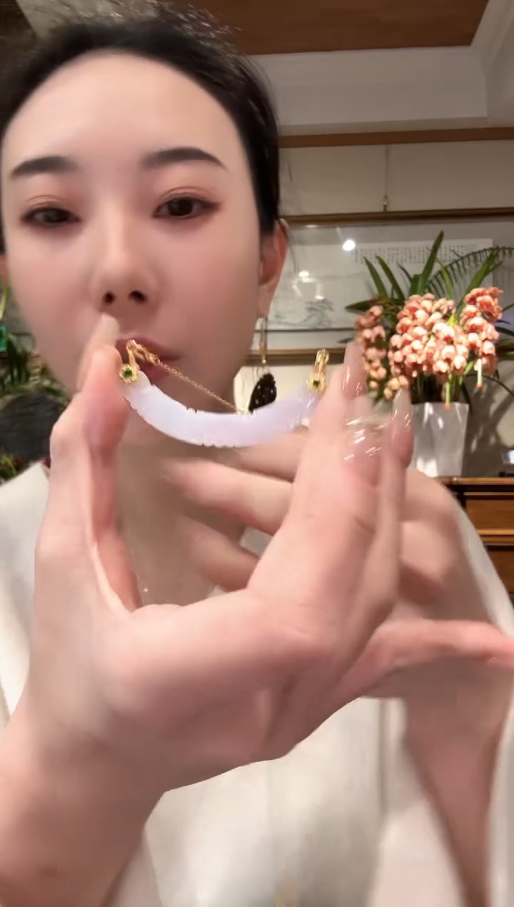 【闪购商品】翡翠颈饰未镶嵌国风