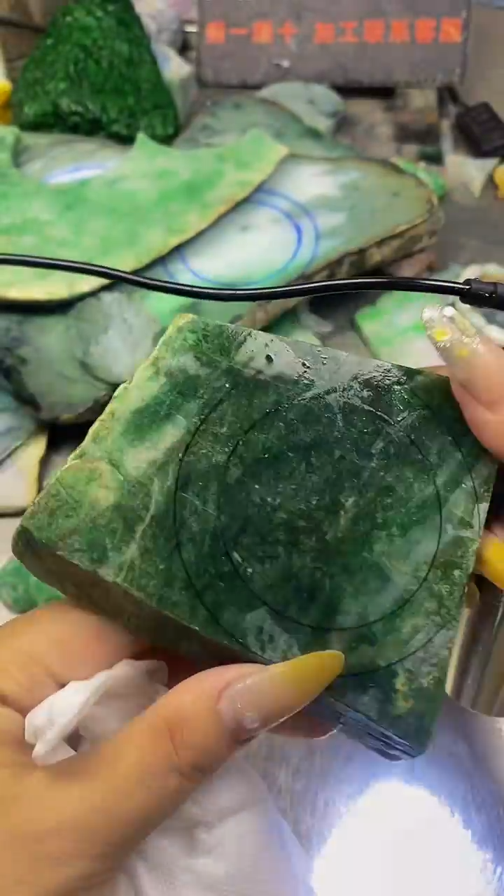 未镶嵌挂件翡翠天然缅甸翡翠A货546