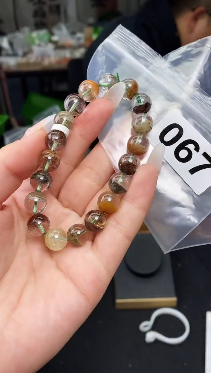 【闪购商品】水晶手串未镶嵌手串067