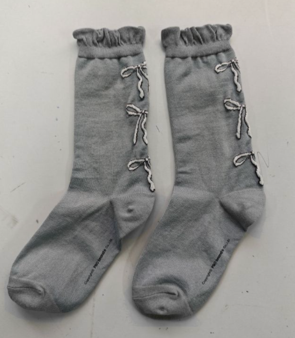 PSO Brand25女款蝴蝶结花边中筒袜