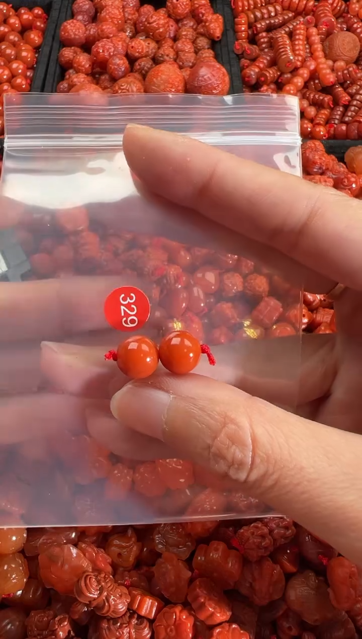 【闪购商品】南红玛瑙颈饰未镶嵌2