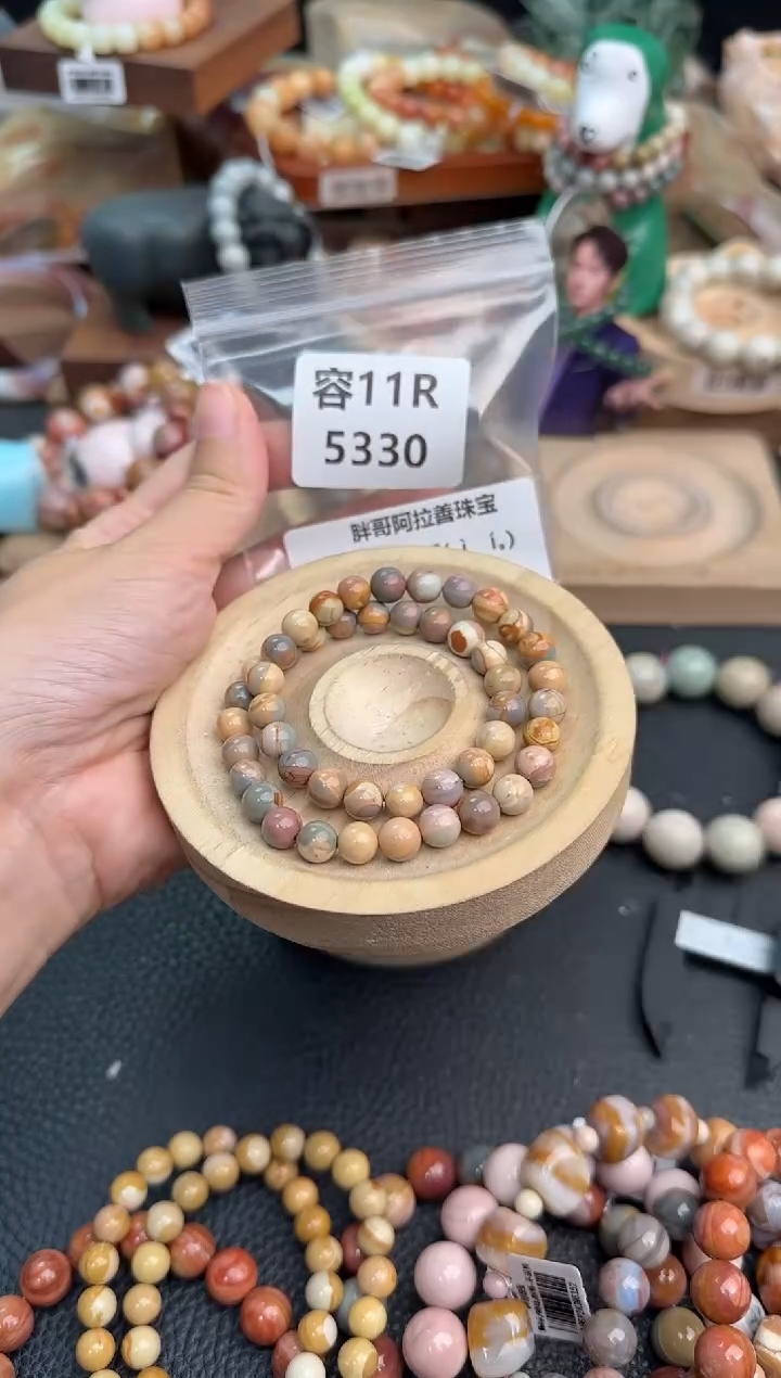 石英质玉手链未镶嵌一****)11R5330