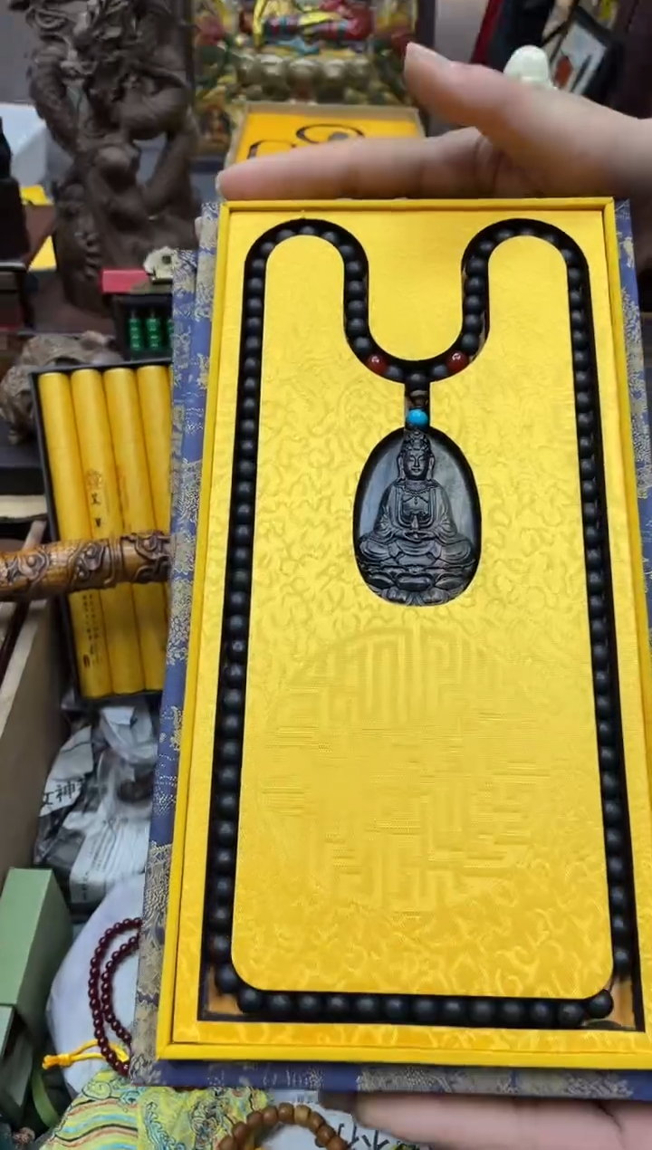 【闪购商品】大叶紫檀（黑酸枝木类） 