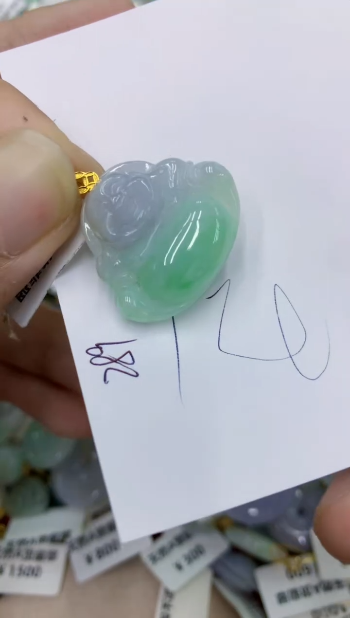 颈饰18K金镶嵌翡翠11111111111