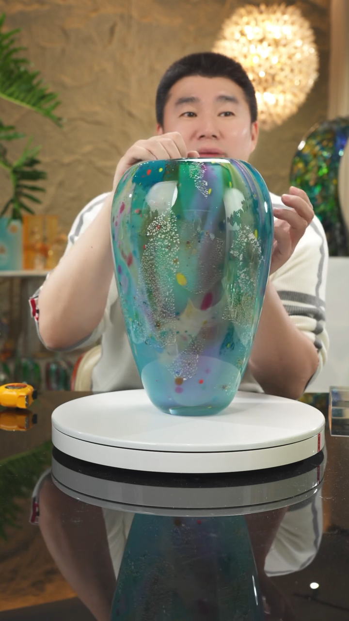 【闪购商品】摆件设计款花瓶摆件