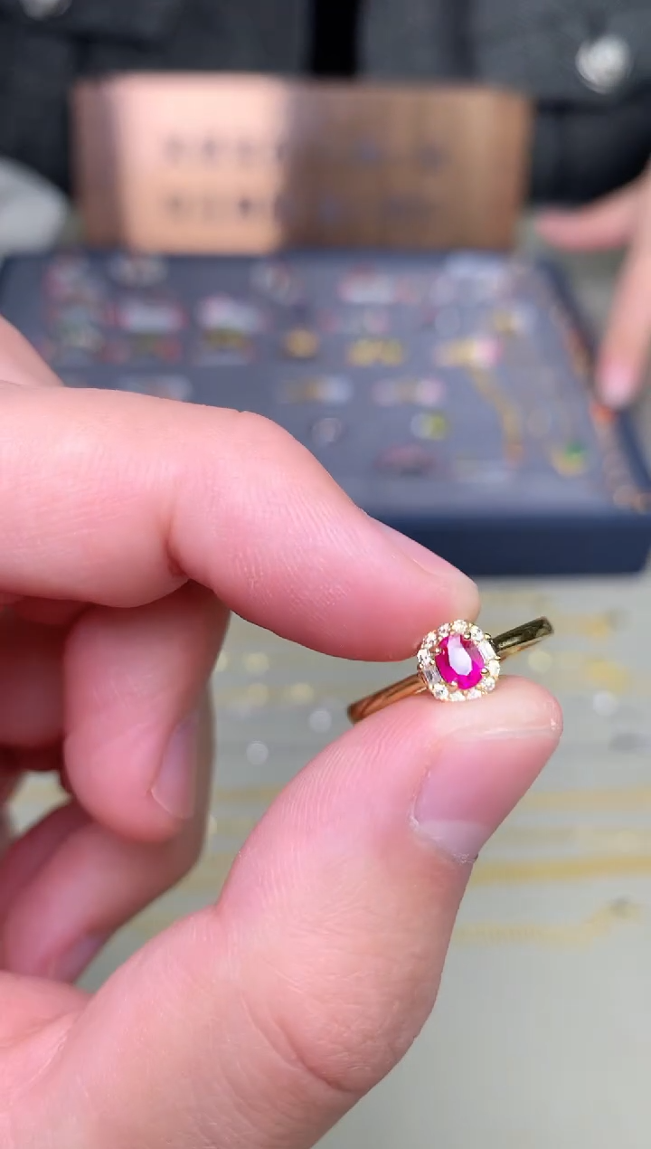 【闪购商品】红宝石戒指银S925镶嵌戒指