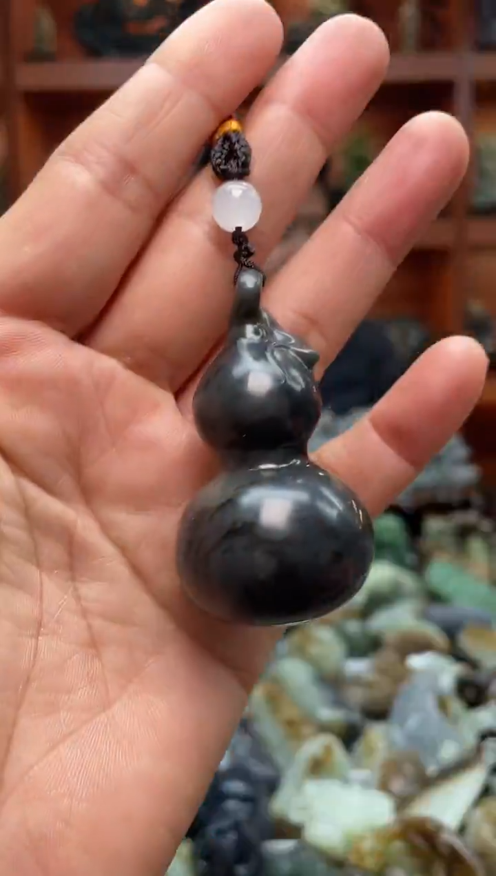 未镶嵌和田玉把件1