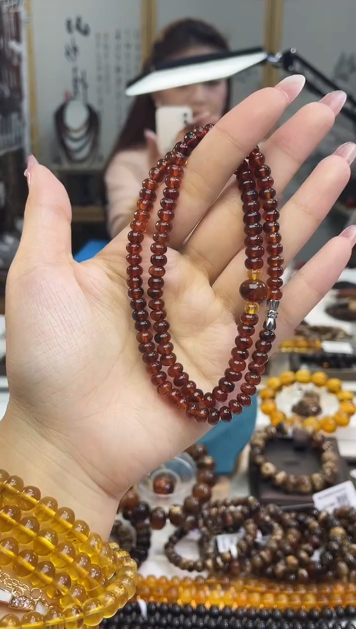 【闪购商品】琥珀裸石未镶嵌6+血珀锁骨链