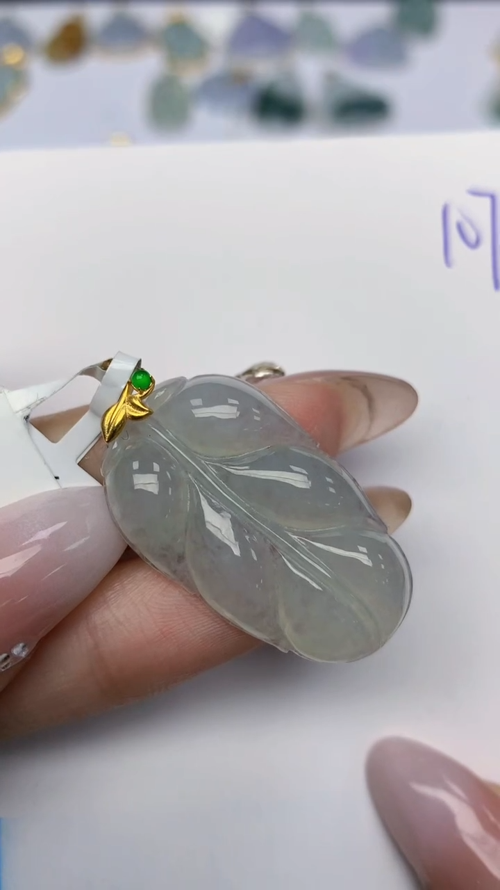 【闪购商品】翡翠颈饰18K金镶嵌天然翡翠A货 107