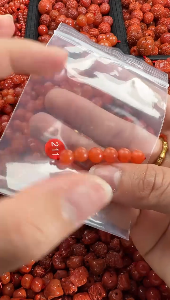 【闪购商品】南红玛瑙颈饰未镶嵌1