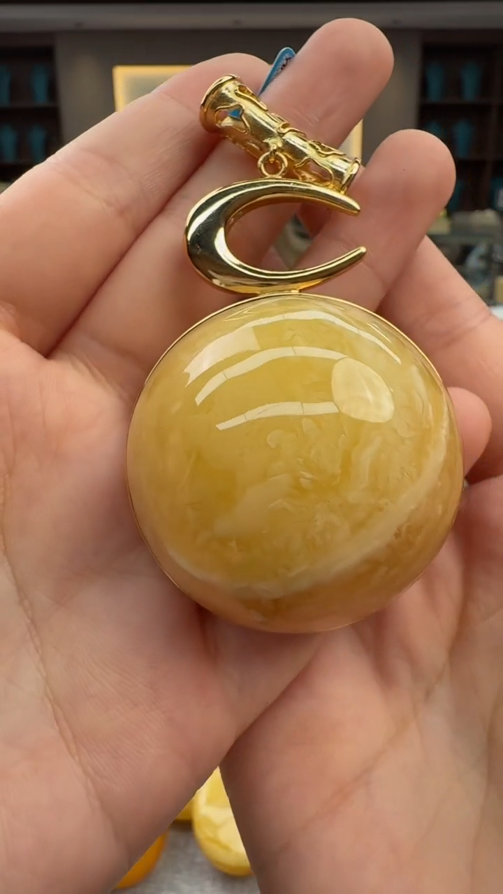 未镶嵌颈饰琥珀199秒拍号   假一赔三