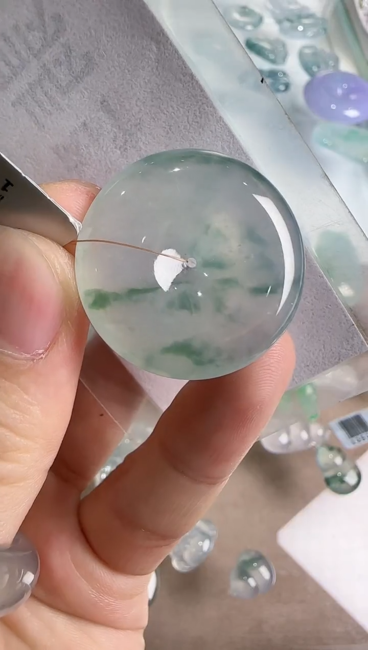 【闪购商品】翡翠吊坠(不含链)未镶嵌..