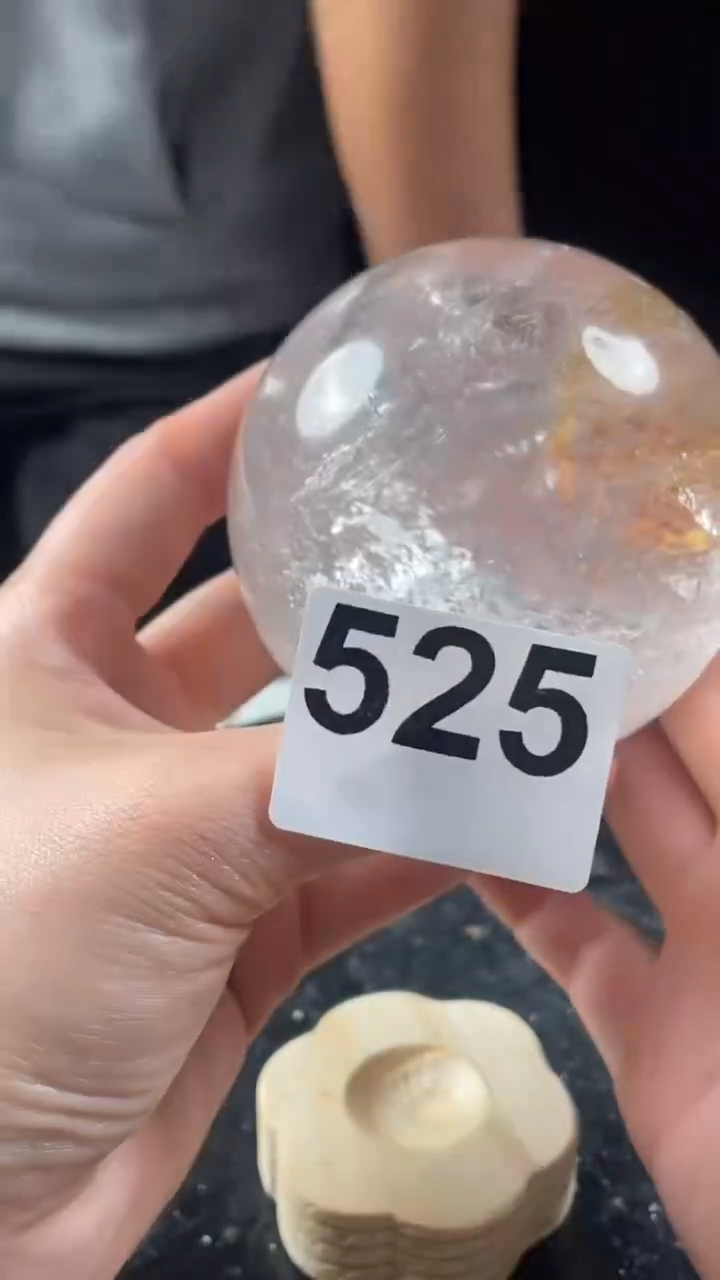 未镶嵌水晶大型摆件（非配饰）白水晶球 665克  525