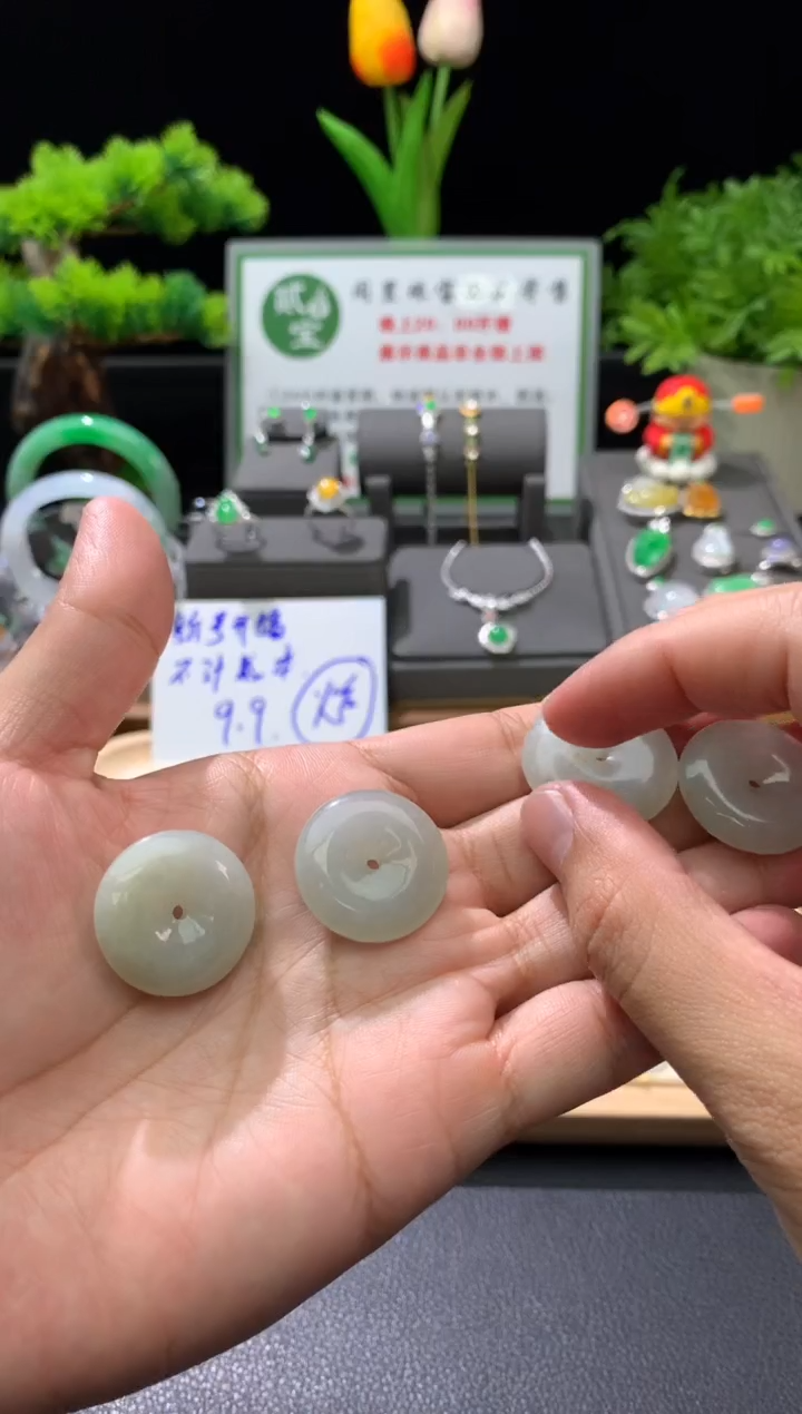 吊坠(不含链)未镶嵌翡翠天然翡翠a货多样性发一