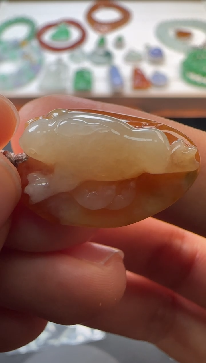 【闪购商品】翡翠颈饰未镶嵌不退不换 无鉴赏期