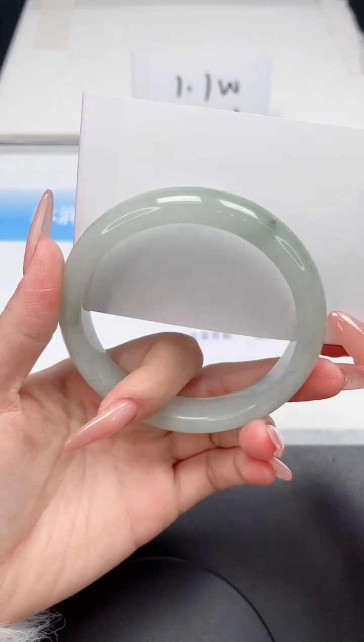 【闪购商品】石英质玉手镯未镶嵌78-64