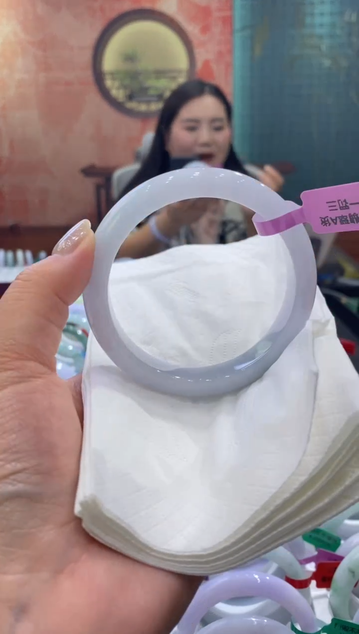 未镶嵌手镯翡翠多人00010975