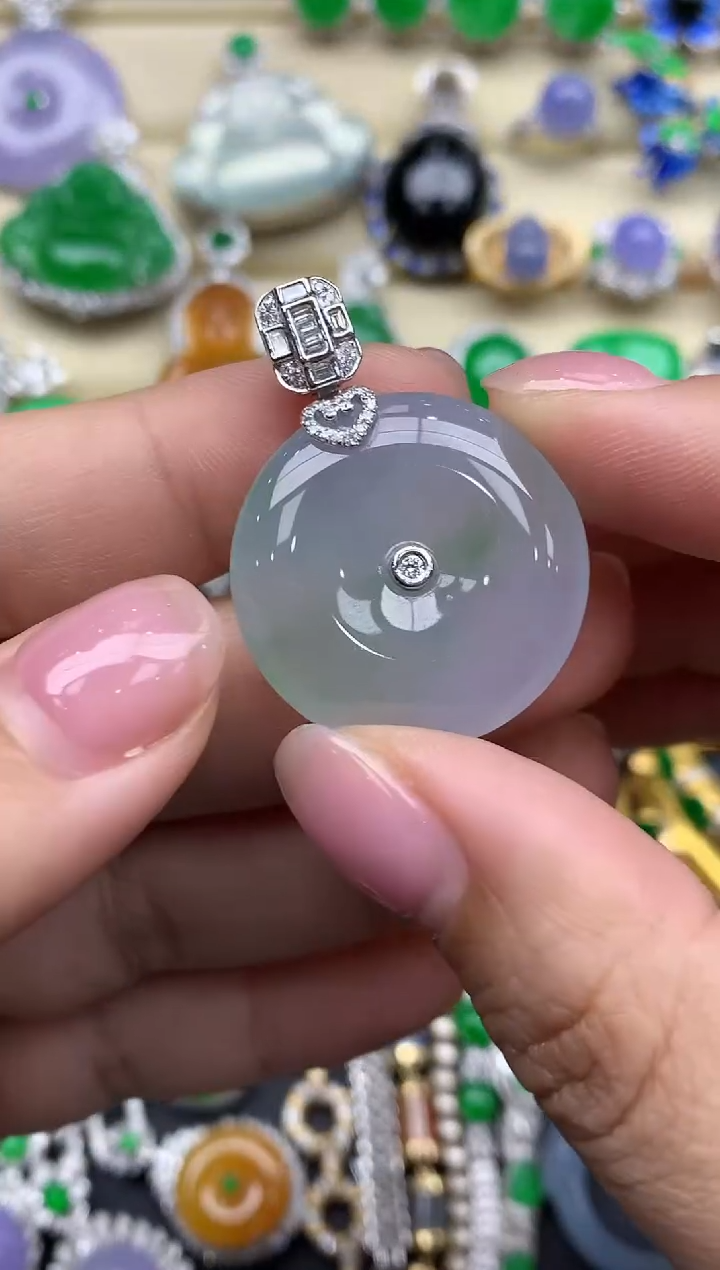 【闪购商品】翡翠颈饰18K金镶嵌680-中国好珍宝