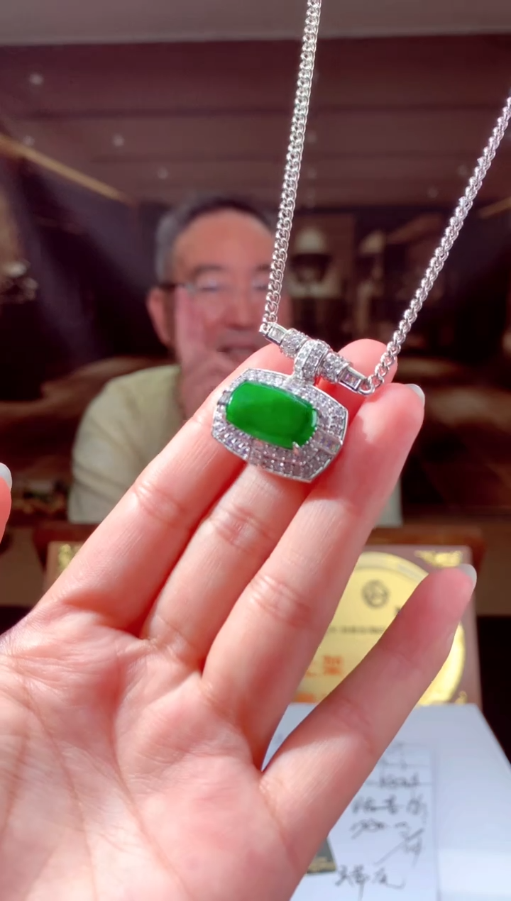 定制翡翠未镶嵌天然A货翡翠（拍一发一）