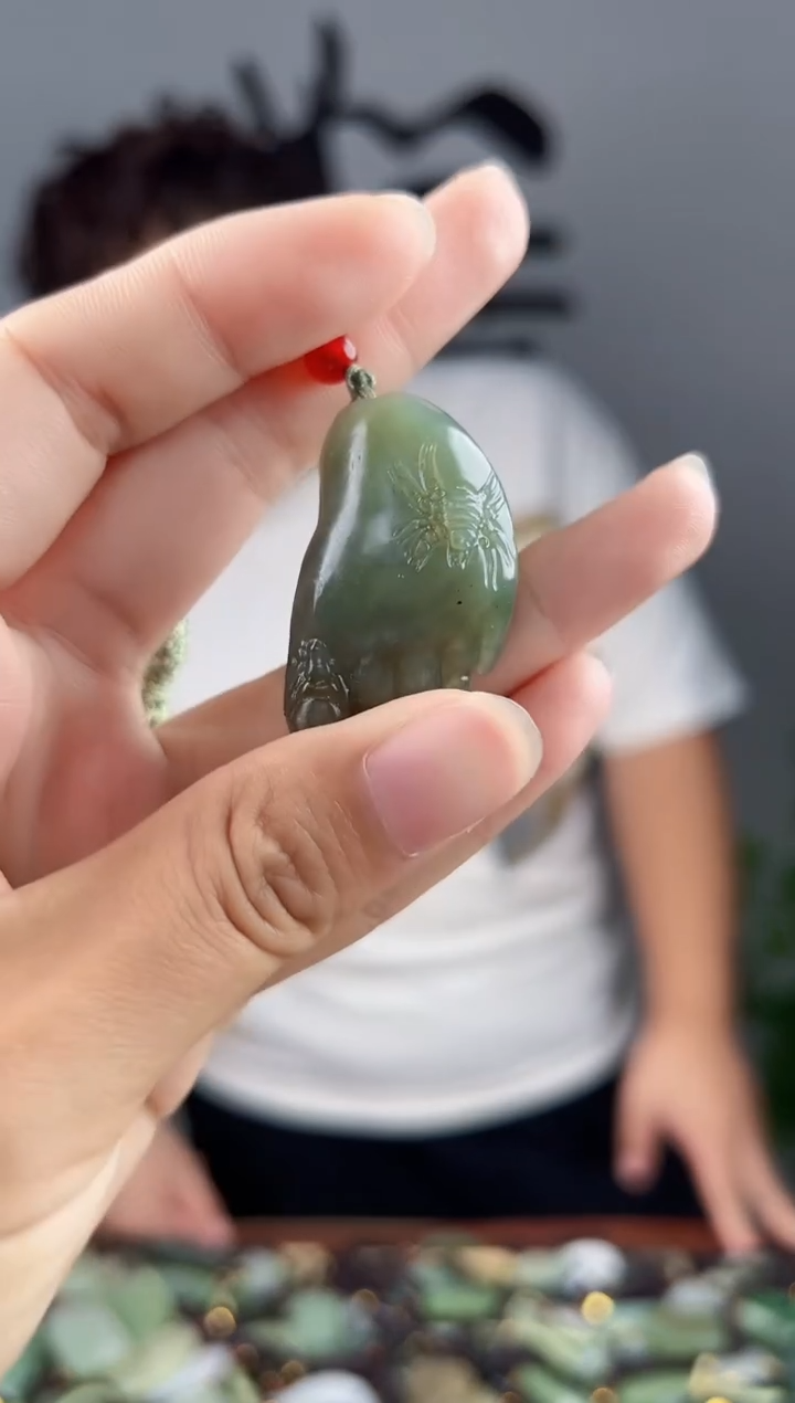 颈饰未镶嵌和田玉拍一发一，多样性发货