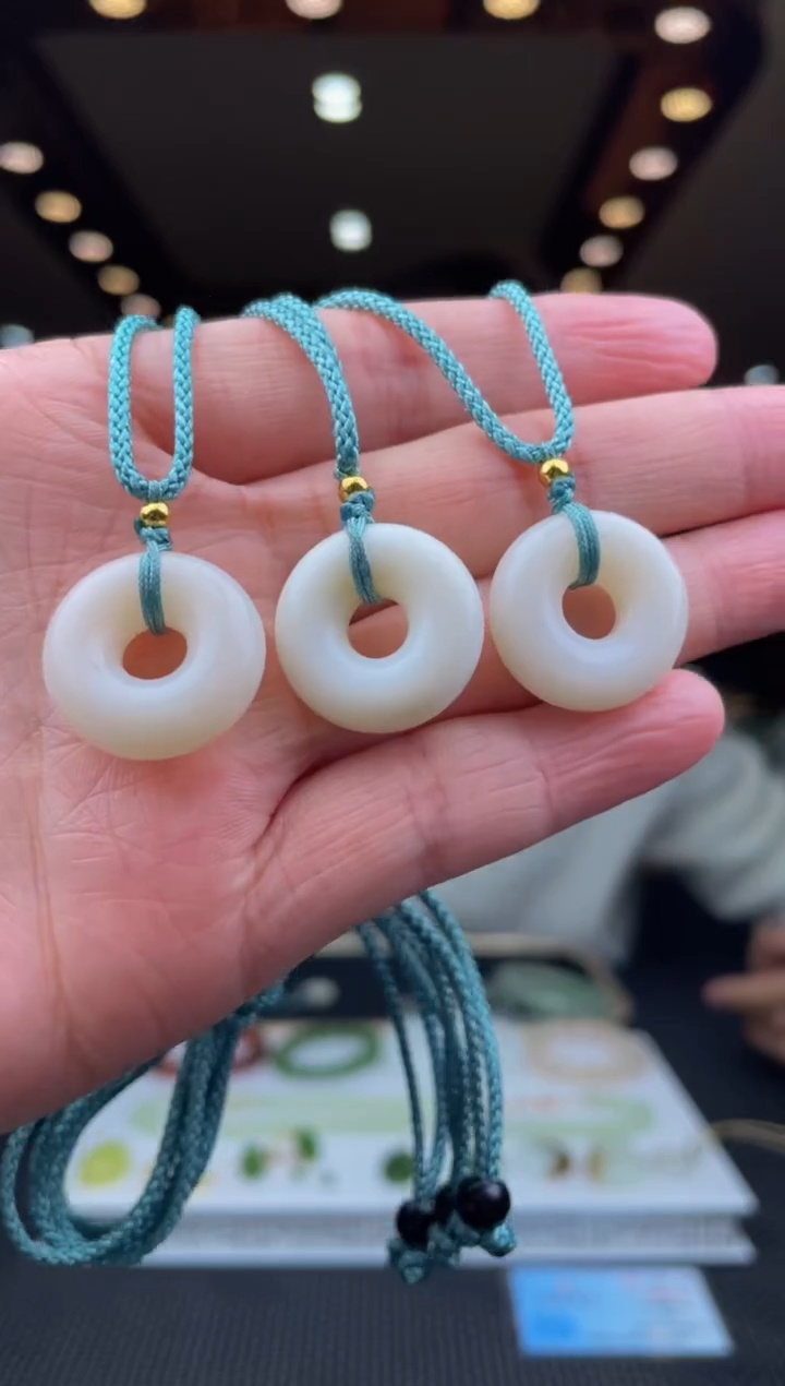 【闪购商品】和田玉吊坠(不含链)未镶嵌天然和田玉多样性发其一