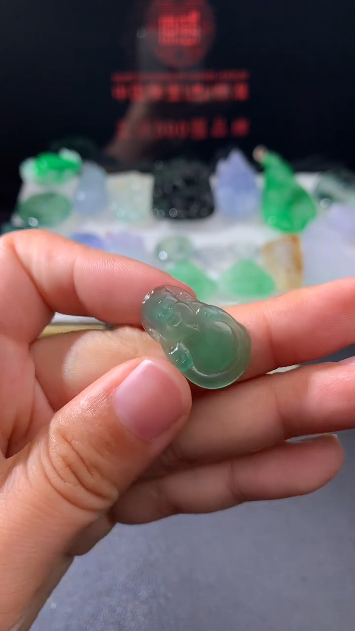 未镶嵌定制翡翠    