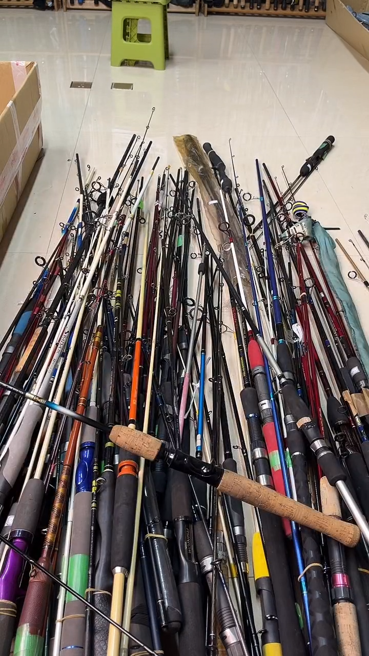 ?****?中古鱼竿，实物以直播间为准