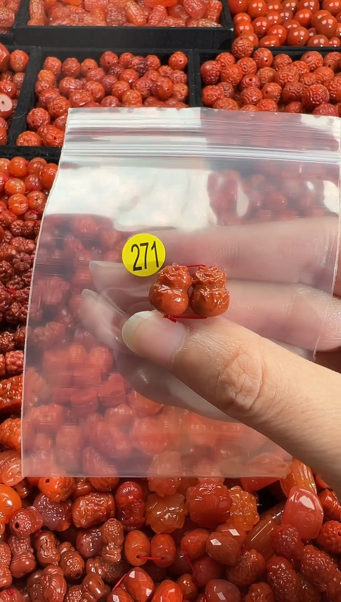 颈饰未镶嵌南红玛瑙1