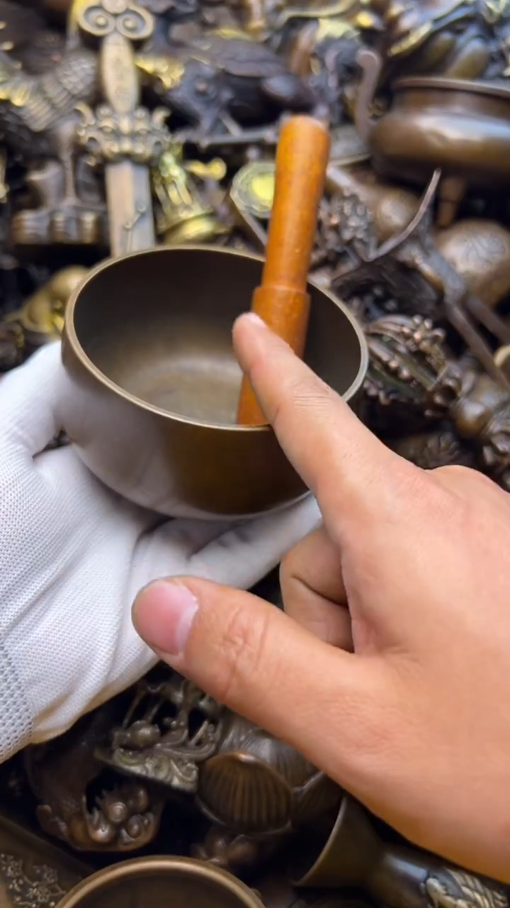 精美铜器，点击下单