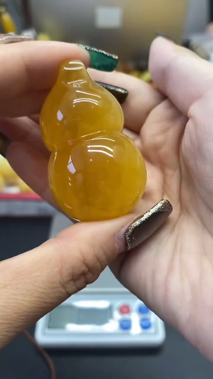 未镶嵌琥珀珠宝奇石溜***达639