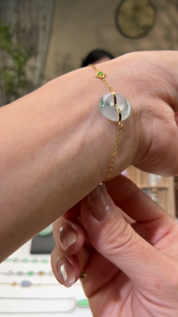 18K金镶嵌手链翡翠手链