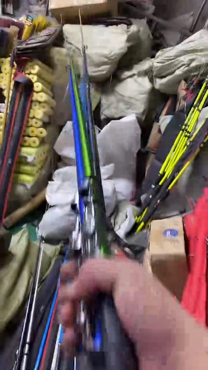 微瑕筏竿随机四根    