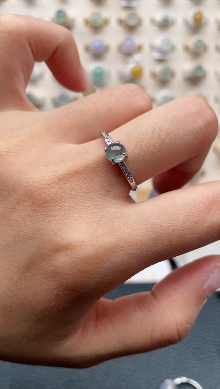 翡翠戒指银S925镶嵌1111