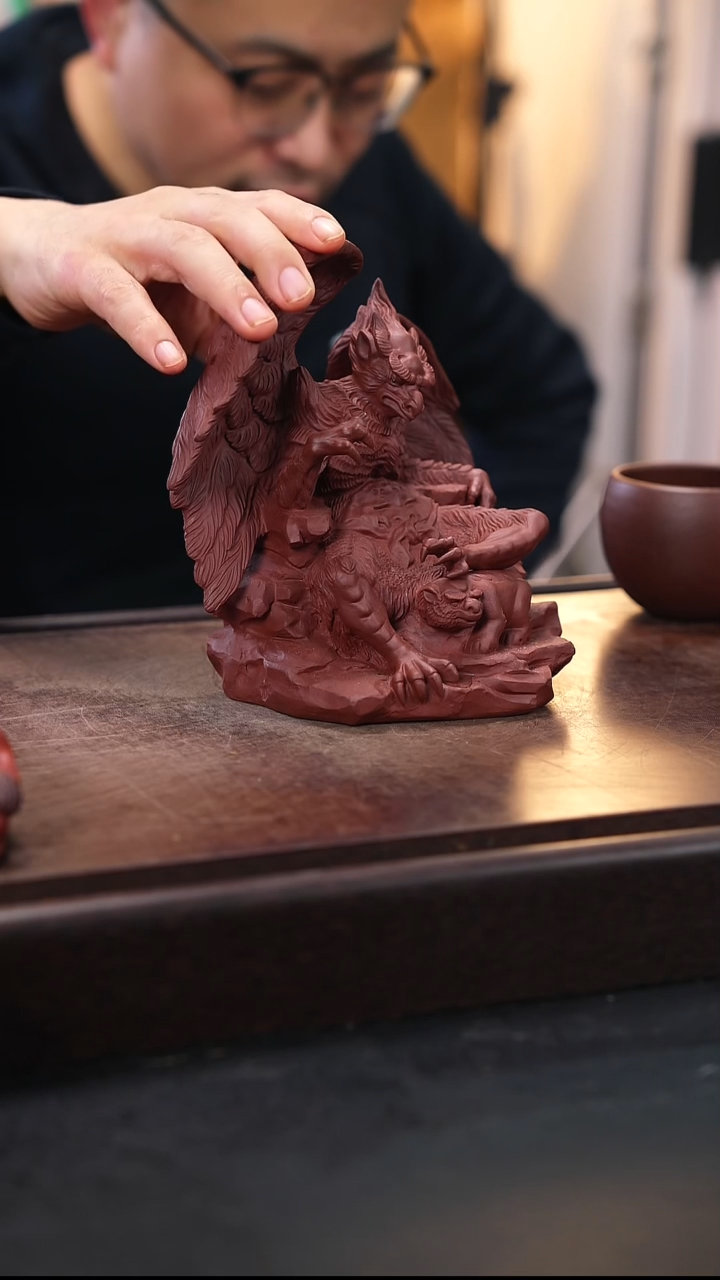 大鹏鸟嗲送茶宠摆件